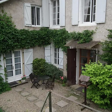 Maison De Fortitude D'hotes *