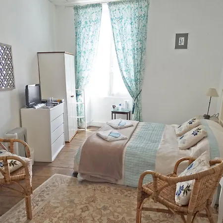 Maison De Fortitude D'hotes *