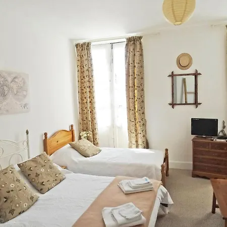 Maison De Fortitude D'hotes Oda ve Kahvaltı *